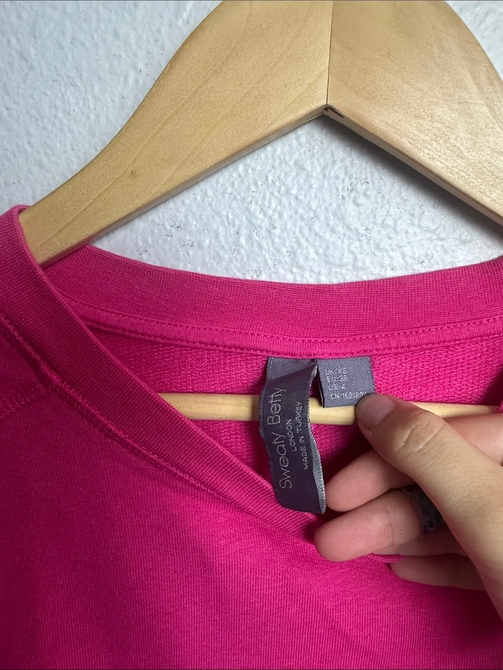 Sweaty Betty Hot Pink Crewneck cropped Sweatshirt